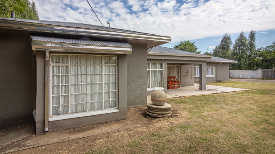 3 Bedroom Property for Sale in Wilgenhof Free State